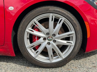 2015 ALFA Romeo 4C — фото 38