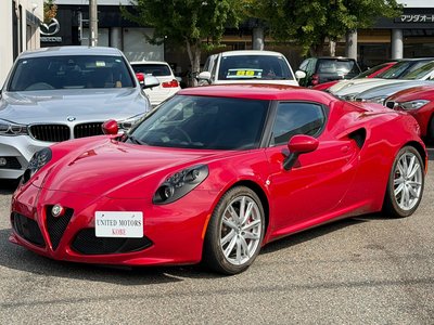 2015 ALFA Romeo 4C 照片 1