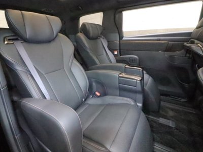 TOYOTA ALPHARD - 9