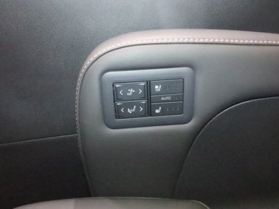 2024 TOYOTA ALPHARD 缩略图 16