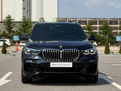 2021 BMW X5 照片 2