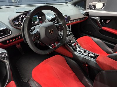 صورة 5 لـ 2015 Lamborghini HURACAN