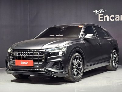 صورة 1 لـ 2023 AUDI Q8