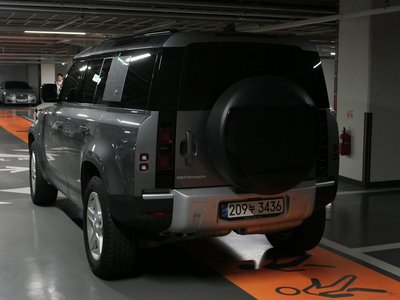 صورة 2 لـ 2021 LAND Rover DEFENDER