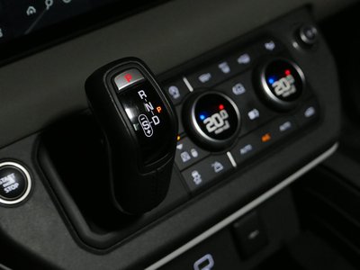 2021 LAND Rover DEFENDER 缩略图 12