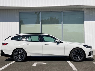 صورة 6 لـ 2025 BMW 5 SERIES TOURING