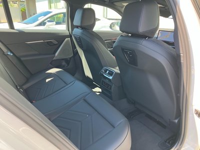 2025 BMW 5 SERIES TOURING 缩略图 32