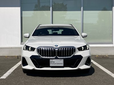 صورة 8 لـ 2025 BMW 5 SERIES TOURING