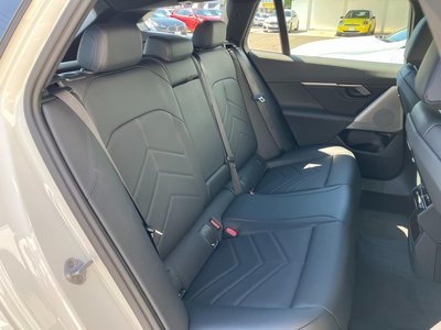 2025 BMW 5 SERIES TOURING 缩略图 33