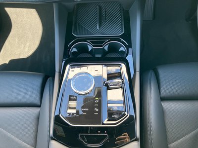 2025 BMW 5 SERIES TOURING 缩略图 22