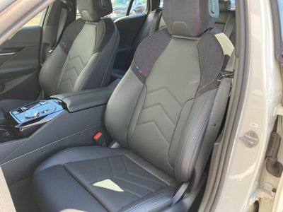 2025 BMW 5 SERIES TOURING 缩略图 35