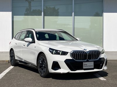 صورة 7 لـ 2025 BMW 5 SERIES TOURING