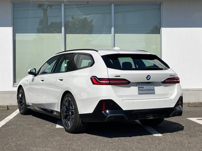 صورة 3 لـ 2025 BMW 5 SERIES TOURING