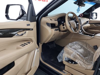 CADILLAC ESCALADE - 10