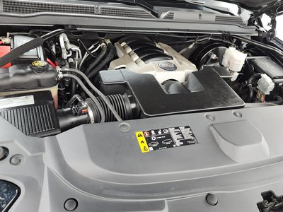 CADILLAC ESCALADE - 7