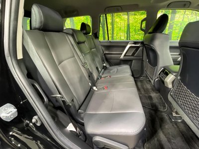 TOYOTA LAND CRUISER PRADO - 8