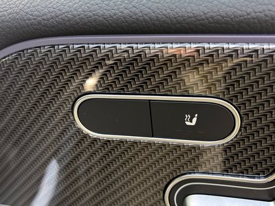 2025 Mercedes-BENZ GLB — миниатюра 32