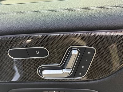 2025 Mercedes-BENZ GLB — миниатюра 31