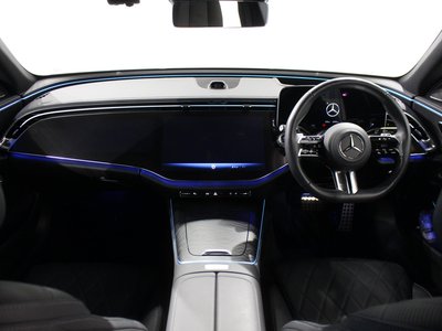 MERCEDES-BENZ E-CLASS WAGON - 3