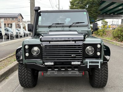 LAND ROVER DEFENDER - 3