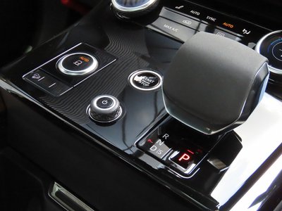 2023 LAND Rover RANGE ROVER SPORT — миниатюра 18