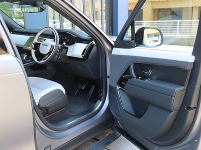 2023 LAND Rover RANGE ROVER SPORT — миниатюра 46