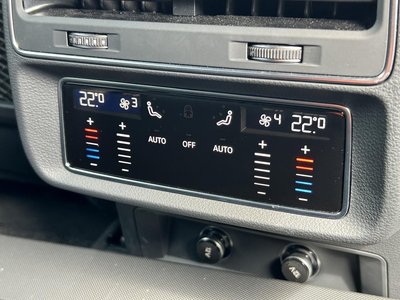 2020 AUDI Q7 — миниатюра 27