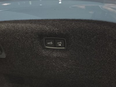 2023 Porsche TAYCAN 缩略图 18