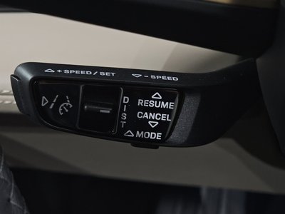 2023 Porsche TAYCAN 缩略图 19