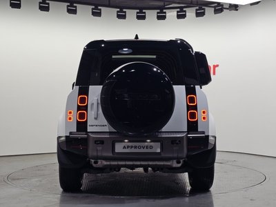 LAND ROVER DEFENDER - 5