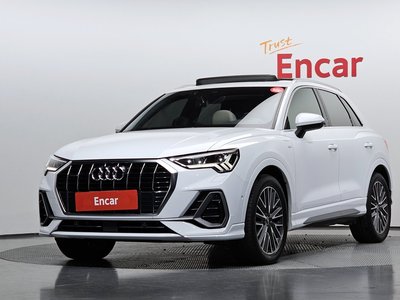 AUDI Q3 - 1