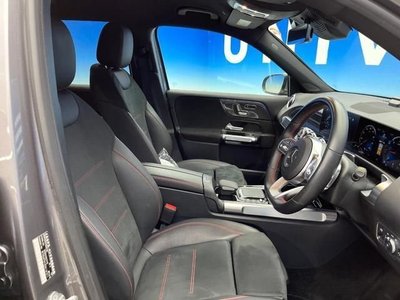 MERCEDES-BENZ GLB - 9