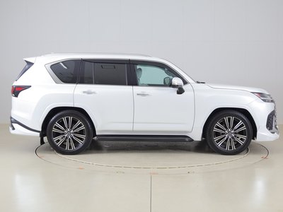 LEXUS LX - 4