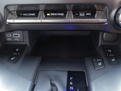 LEXUS LX - 9