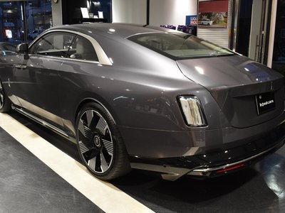 ROLLS-ROYCE SPECTRE - 9