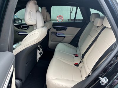 MERCEDES-BENZ GLC - 10