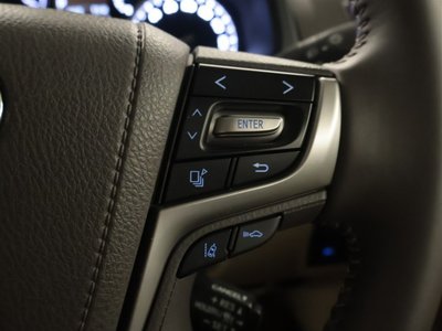 TOYOTA LAND CRUISER PRADO - 8