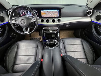 MERCEDES-BENZ E-CLASS - 5