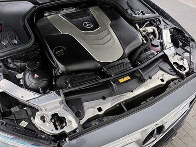 MERCEDES-BENZ E-CLASS - 7