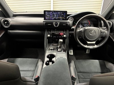 LEXUS IS - 3