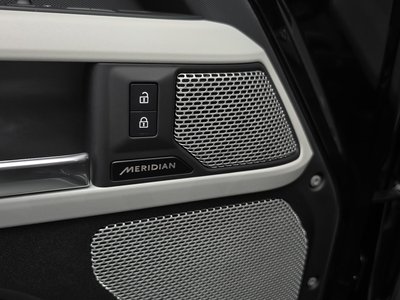 صورة مصغرة 37 لـ 2023 LAND Rover DEFENDER