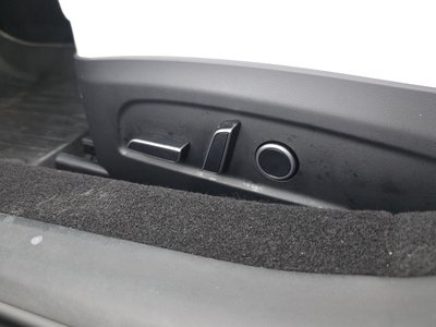 صورة مصغرة 24 لـ 2025 Tesla MODEL 3