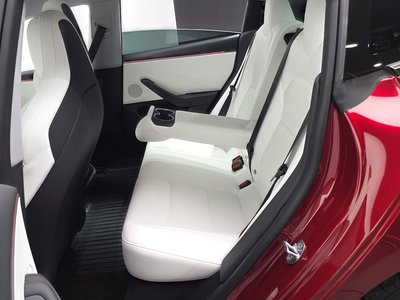 صورة مصغرة 18 لـ 2025 Tesla MODEL 3