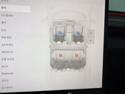 صورة مصغرة 32 لـ 2025 Tesla MODEL 3