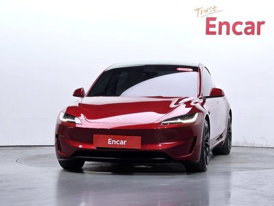 2025 Tesla MODEL 3 — фото 3