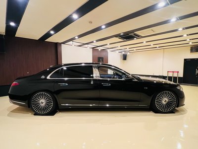 MERCEDES-BENZ S-CLASS MAYBACH - 9