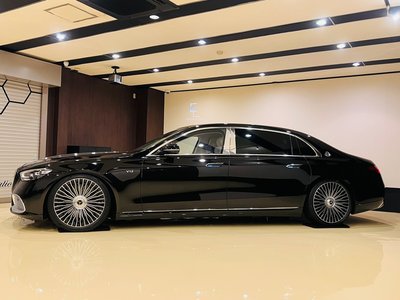 MERCEDES-BENZ S-CLASS MAYBACH - 5