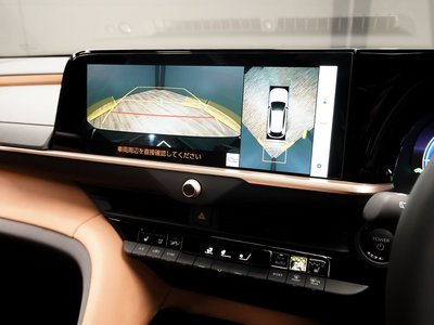 TOYOTA CROWN SPORT - 6