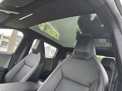 2024 Tesla CYBERTRUCK — миниатюра 12