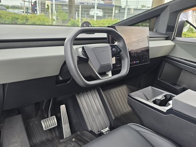 2024 Tesla CYBERTRUCK — миниатюра 10
